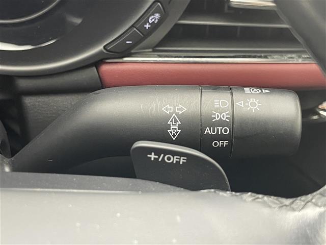 ＭＡＺＤＡ３ファストバック ２０Ｓバーガンディ　セレクション　純正８．８型ナビ　全方位カメラ　赤革　禁煙　パドルシフト　ＢＳＭ　ＨＵＤ　ＨＤＭＩ　追従クルコン　フルセグＴＶ　ＤＶＤ　ＥＴＣ　シートヒーター　パワーシート　純正アルミ　衝突軽減　ＬＥＤオートライト（34枚目）