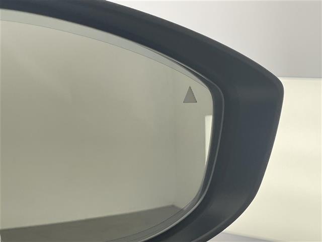 ＣＸ－３０ ２０Ｓ　Ｌパッケージ　純正１０．２５型ナビ　ＢＯＳＥ　全方位　禁煙車　ＨＵＤ　ＢＳＭ　黒革　ＨＤＭＩ　追従クルコン　フルセグＴＶ　ＤＶＤ　シートヒーター　パワーシート　パワーバックドア　ＬＥＤオートライト　ＥＴＣ　ドラレコ（7枚目）