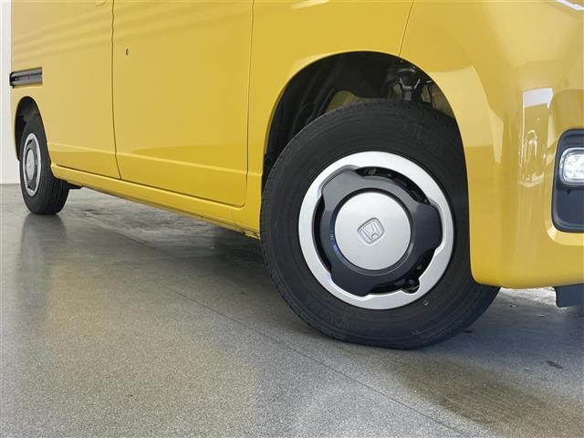 Ｎ－ＶＡＮ＋スタイル ファン・ターボ　社外１０型ＤＡ　カープレイ　ミラー型前後ドラレコ　禁煙　バックカメラ　追従クルコン　ＬＥＤオートライト　パーキングセンサー　衝突軽減　車線逸脱　純正マット　プッシュスタート　フォグ　ホンダセンシング（36枚目）
