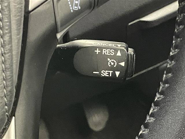 エスティマ アエラス　プレミアム　純正１０型ナビ　両側パワスラ　禁煙　パワーシート　黒ハーフレザー　フルセグＴＶ　ＤＶＤ　バックカメラ　ＥＴＣ　セーフティセンス　衝突軽減　クルコン　車線逸脱　ＬＥＤオートライト　スマートキー　純正ＡＷ（18枚目）