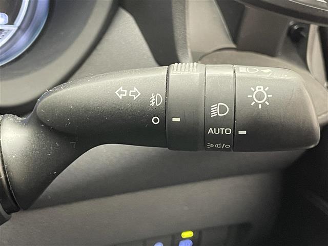 ハリアーハイブリッド Ｚ　レザーパッケージ　純正１２．３型ナビ　ＪＢＬ　調光パノラマルーフ　ＨＵＤ　デジイン　全方位カメラ　ＢＳＭ　黒革　ベンチレーション　シートヒーター　ＥＴＣ２．０　前後ドラレコ　セーフティセンス　衝突軽減　追従クルコン（33枚目）