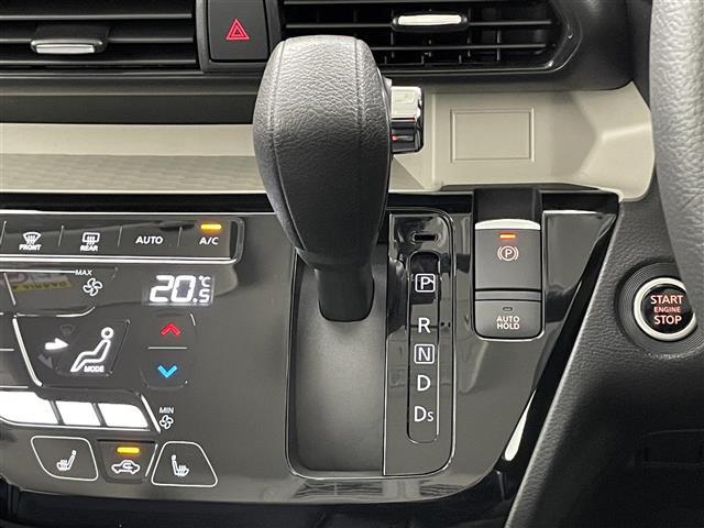デリカミニ Ｔ　プレミアム　届出済未使用車　純正９型ＤＡ　デジイン　マイパイロット　ハンズフリーパワスラ　全方位カメラ　シートヒーター　ｅ－アシスト　衝突軽減　追従クルコン　ダウンヒルアシスト　ＬＥＤオートライト　パドルシフト（15枚目）