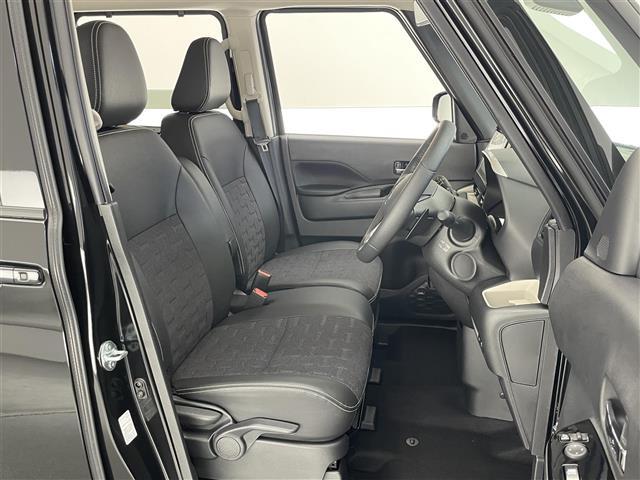デリカミニ Ｔ　プレミアム　届出済未使用車　純正９型ＤＡ　デジイン　マイパイロット　ハンズフリーパワスラ　全方位カメラ　シートヒーター　ｅ－アシスト　衝突軽減　追従クルコン　ダウンヒルアシスト　ＬＥＤオートライト　パドルシフト（19枚目）