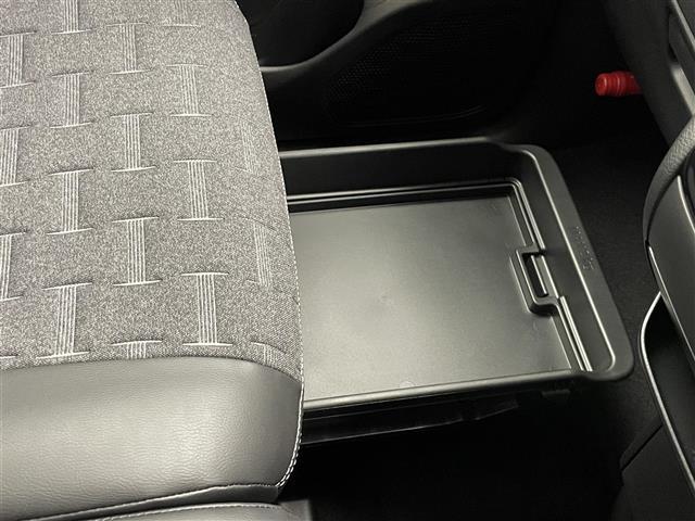 デリカミニ Ｔ　プレミアム　届出済未使用車　純正９型ＤＡ　デジイン　マイパイロット　ハンズフリーパワスラ　全方位カメラ　シートヒーター　ｅ－アシスト　衝突軽減　追従クルコン　ダウンヒルアシスト　ＬＥＤオートライト　パドルシフト（30枚目）