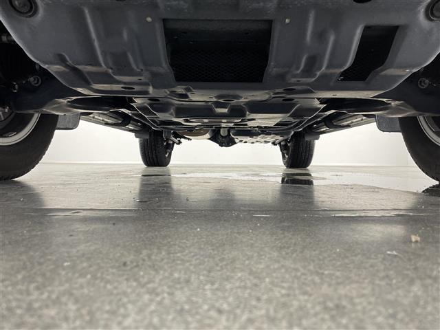 ランドクルーザープラド ＴＸ　Ｌパッケージ　マットブラックエディション　純正９型ＤＡナビ　ムーンルーフ　全方位カメラ　黒革　禁煙　ＥＴＣ２．０　ベンチレーション　シートヒーター　セーフティセンス　衝突軽減　ＢＳＭ　追従クルコン　ＬＥＤオートライト　ルーフレール　電動シート（26枚目）