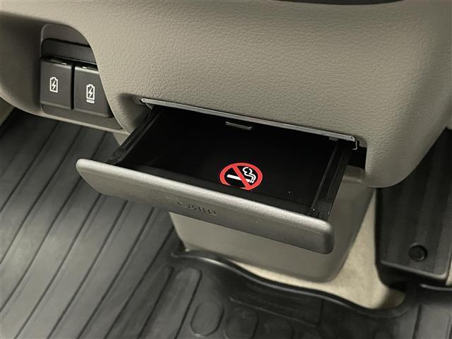 クリッパーバン ＧＸ　社外ナビ　シートヒーター　禁煙　バックカメラ　Ｂｌｕｅｔｏｏｔｈ　フルセグ　ＤＶＤ　カープレイ対応　前後ドラレコ　ＥＴＣ　衝突軽減　　レーンキープ　ＬＥＤオートライト　プッシュスタート　スマートキー（32枚目）