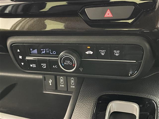 Ｎ－ＢＯＸカスタム Ｇ・Ｌターボホンダセンシング　純正８型ナビ　ホンダセンシング　禁煙車　パドルシフト　両側パワスラ　バックカメラ　黒ハーフレザー　ＬＥＤオートライト　フォグ　追従クルコン　フルセグ　ＤＶＤ　ドラレコ　ＥＴＣ　衝突軽減　レーンキープ（13枚目）