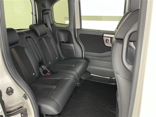 Ｎ－ＢＯＸカスタム Ｇ・Ｌターボホンダセンシング　純正８型ナビ　ホンダセンシング　禁煙車　パドルシフト　両側パワスラ　バックカメラ　黒ハーフレザー　ＬＥＤオートライト　フォグ　追従クルコン　フルセグ　ＤＶＤ　ドラレコ　ＥＴＣ　衝突軽減　レーンキープ（22枚目）