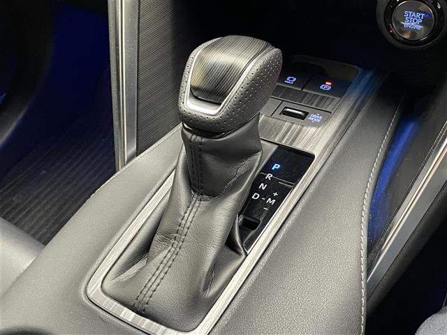 ハリアー Ｇ　純正８型ナビ　モデリスタ　デジイン　禁煙　バックカメラ　Ｂｌｕｅｔｏｏｔｈ　電動リヤゲート　ｎａｎｏｅＸ　セーフティセンス　衝突軽減　追従クルコン　ＬＥＤオートライト　電子パーキング　黒ハーフレザー（14枚目）