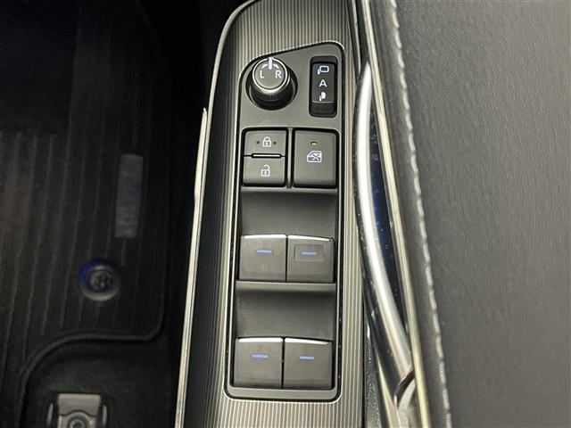 ハリアー Ｇ　純正８型ナビ　モデリスタ　デジイン　禁煙　バックカメラ　Ｂｌｕｅｔｏｏｔｈ　電動リヤゲート　ｎａｎｏｅＸ　セーフティセンス　衝突軽減　追従クルコン　ＬＥＤオートライト　電子パーキング　黒ハーフレザー（30枚目）
