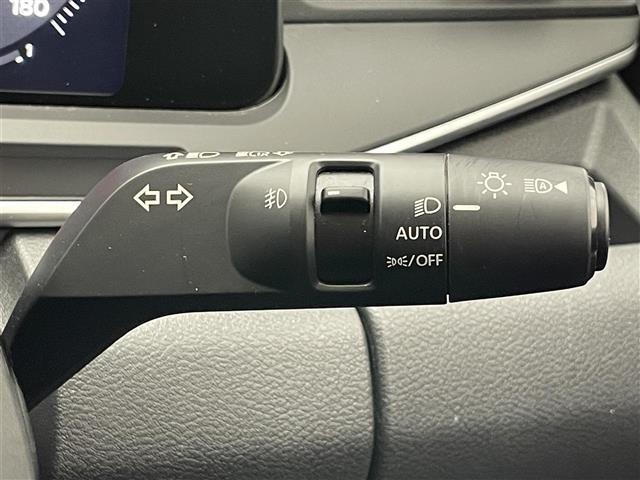 オーラ G 純正9型DA BOSE 禁煙車 スマートルームミラー プロパイロット 全方位カメラ BSM フルセグ HDMI カープレイ ETC2.0 ドラレコ ハーフレザー 衝突軽減 ワイヤレス充電 LEDライト(30枚目)