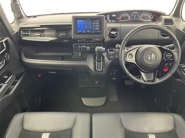 N-BOXカスタム Lターボ 社外ナビ シートヒーター 禁煙車 ホンダセンシング Bluetooth フルセグ DVD 前後ドラレコ ETC 両側パワスラ 衝突軽減 追従クルコン LEDオートライト 黒ハーフレザー パドルシフト(2枚目)