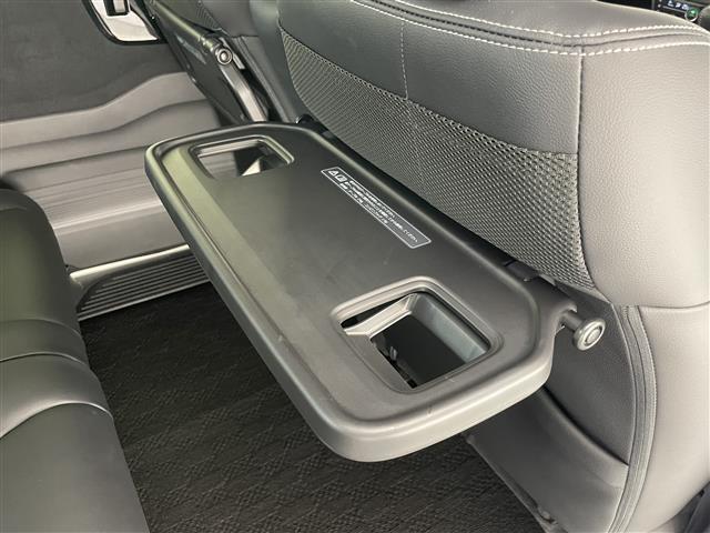 N-BOXカスタム Lターボ 社外ナビ シートヒーター 禁煙車 ホンダセンシング Bluetooth フルセグ DVD 前後ドラレコ ETC 両側パワスラ 衝突軽減 追従クルコン LEDオートライト 黒ハーフレザー パドルシフト(31枚目)