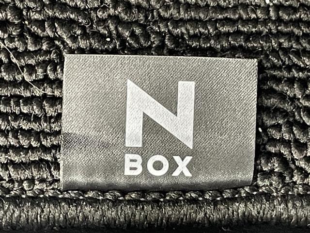 N-BOXカスタム Lターボ 社外ナビ シートヒーター 禁煙車 ホンダセンシング Bluetooth フルセグ DVD 前後ドラレコ ETC 両側パワスラ 衝突軽減 追従クルコン LEDオートライト 黒ハーフレザー パドルシフト(32枚目)