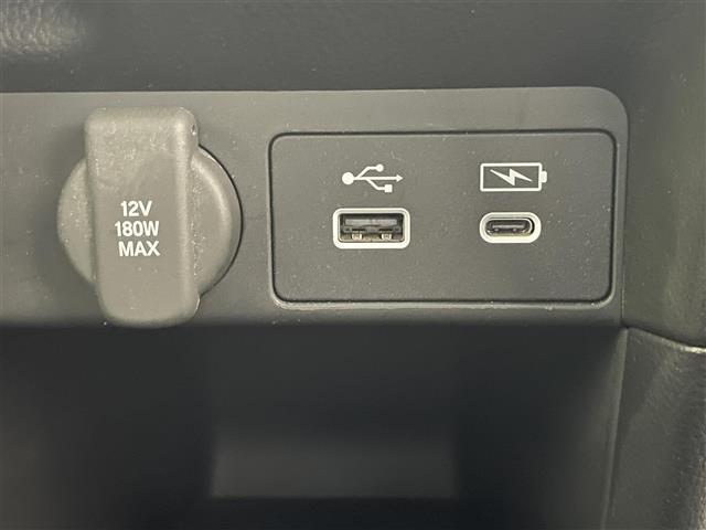 ステップワゴン e:HEVスパーダ 純正11.4型ナビ 純正15.6型後席モニター 禁煙 電動リヤゲート シートヒーター バックカメラ フルセグ ホンダセンシング 衝突軽減 追従クルコン 誤発進抑制 車線逸脱 LEDオートライト ETC(12枚目)