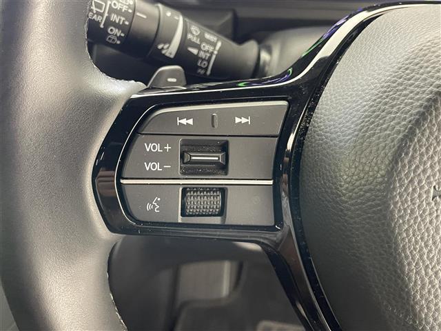 ステップワゴン e:HEVスパーダ 純正11.4型ナビ 純正15.6型後席モニター 禁煙 電動リヤゲート シートヒーター バックカメラ フルセグ ホンダセンシング 衝突軽減 追従クルコン 誤発進抑制 車線逸脱 LEDオートライト ETC(14枚目)