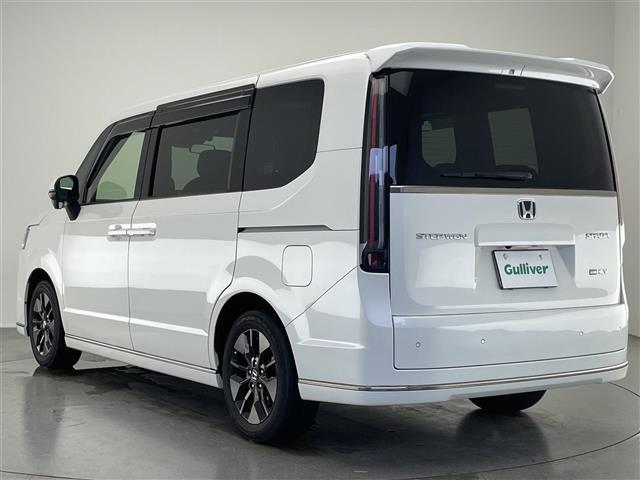 ステップワゴン e:HEVスパーダ 純正11.4型ナビ 純正15.6型後席モニター 禁煙 電動リヤゲート シートヒーター バックカメラ フルセグ ホンダセンシング 衝突軽減 追従クルコン 誤発進抑制 車線逸脱 LEDオートライト ETC(18枚目)