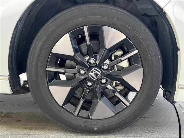 ステップワゴン e:HEVスパーダ 純正11.4型ナビ 純正15.6型後席モニター 禁煙 電動リヤゲート シートヒーター バックカメラ フルセグ ホンダセンシング 衝突軽減 追従クルコン 誤発進抑制 車線逸脱 LEDオートライト ETC(26枚目)