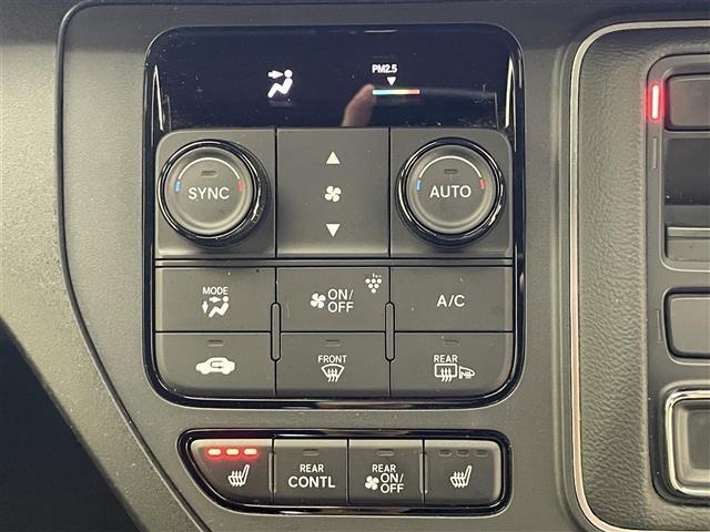 ステップワゴン e:HEVスパーダ 純正11.4型ナビ 純正15.6型後席モニター 禁煙 電動リヤゲート シートヒーター バックカメラ フルセグ ホンダセンシング 衝突軽減 追従クルコン 誤発進抑制 車線逸脱 LEDオートライト ETC(32枚目)