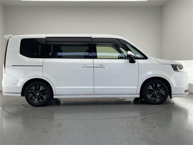 ステップワゴン e:HEVスパーダ 純正11.4型ナビ 純正15.6型後席モニター 禁煙 電動リヤゲート シートヒーター バックカメラ フルセグ ホンダセンシング 衝突軽減 追従クルコン 誤発進抑制 車線逸脱 LEDオートライト ETC(40枚目)