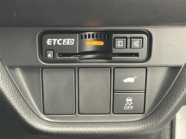 ZR-V e:HEV Z 純正9型ナビ 全方位カメラ 禁煙 BOSE ワイヤレス充電 ETC2.0 ミラー型ドラレコ シートヒーター ホンダセンシング BSM 衝突軽減 追従クルコン LEDオートライト パドルシフト フォグ(10枚目)
