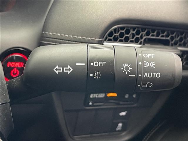 ZR-V e:HEV Z 純正9型ナビ 全方位カメラ 禁煙 BOSE ワイヤレス充電 ETC2.0 ミラー型ドラレコ シートヒーター ホンダセンシング BSM 衝突軽減 追従クルコン LEDオートライト パドルシフト フォグ(30枚目)