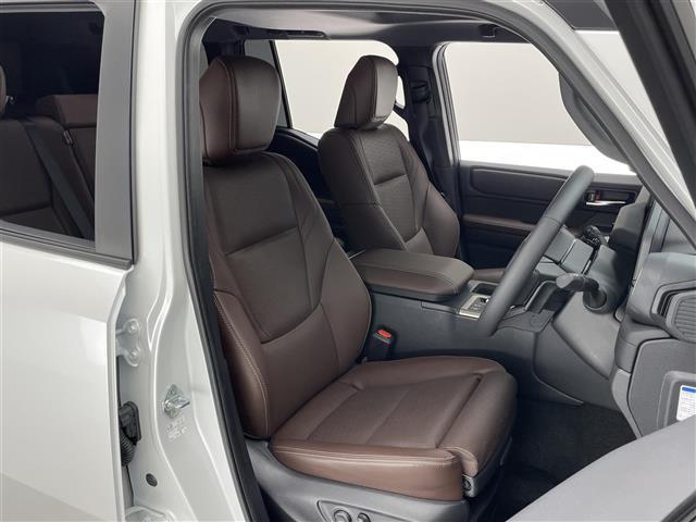 ランドクルーザー250 ZX 純正12.3型ナビ Grgoセキュリティ ムーンルーフ JBL デジイン 茶革 全方位カメラ ヒッチメンバー ETC2.0 ベンチレーション BSM ワイヤレス充電 HDMI トヨタチームメイト 禁煙(20枚目)