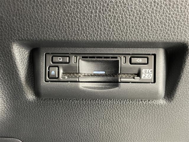 ランドクルーザー250 ZX 純正12.3型ナビ Grgoセキュリティ ムーンルーフ JBL デジイン 茶革 全方位カメラ ヒッチメンバー ETC2.0 ベンチレーション BSM ワイヤレス充電 HDMI トヨタチームメイト 禁煙(30枚目)