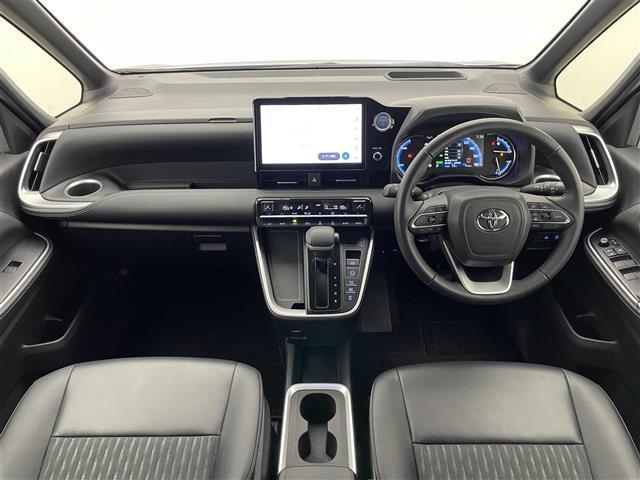 ノア ハイブリッドＳ－Ｚ　純正１０．５型ＤＡナビ　デジイン　カラーＨＵＤ　禁煙　ＤＶＤ　フルセグ　ＥＴＣ２．０　前後ドラレコ　ＨＤＭＩ　バックカメラ　シートヒーター　セーフティセンス　衝突軽減　追従クルコン　黒ハーフレザー（2枚目）