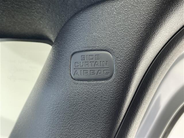 N-BOXカスタム コーディネートスタイル ホンダセンシング 衝突軽減 禁煙 追従クルコン ハンドル支援 ナビ装着用パッケージ ハーフレザー シートヒーター 両側パワースライドドア 電動パーキングブレーキ リアロールシェード シート背面テーブル(30枚目)