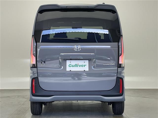N-BOXカスタム コーディネートスタイル ホンダセンシング 衝突軽減 禁煙 追従クルコン ハンドル支援 ナビ装着用パッケージ ハーフレザー シートヒーター 両側パワースライドドア 電動パーキングブレーキ リアロールシェード シート背面テーブル(38枚目)