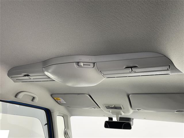 スペーシアギア ハイブリッドXZ 純正ディスプレイ バックカメラ 禁煙車 Bluetooth デュアルセンサーブレーキ 衝突軽減 車線逸脱 シートヒーター 前後ドラレコ 両側パワスラ ルーフレール サーキュレーター LEDオートライト(12枚目)