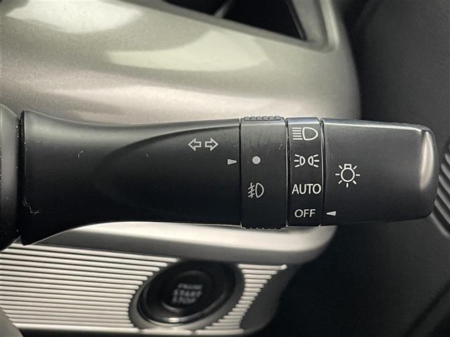 スペーシアギア ハイブリッドXZ 純正ディスプレイ バックカメラ 禁煙車 Bluetooth デュアルセンサーブレーキ 衝突軽減 車線逸脱 シートヒーター 前後ドラレコ 両側パワスラ ルーフレール サーキュレーター LEDオートライト(14枚目)