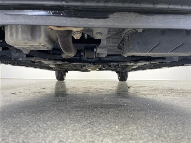 スペーシアギア ハイブリッドXZ 純正ディスプレイ バックカメラ 禁煙車 Bluetooth デュアルセンサーブレーキ 衝突軽減 車線逸脱 シートヒーター 前後ドラレコ 両側パワスラ ルーフレール サーキュレーター LEDオートライト(25枚目)