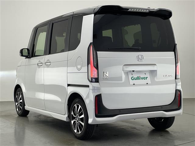 N-BOXカスタム コーディネートスタイル 純正8型ナビ シートヒーター 禁煙車 ハーフレザー バックカメラ 前後ドラレコ 電動パーキング ホンダセンシング 衝突軽減 追従クルコン ハンドル支援 コーナーセンサー ツートーン LEDオートライト(18枚目)