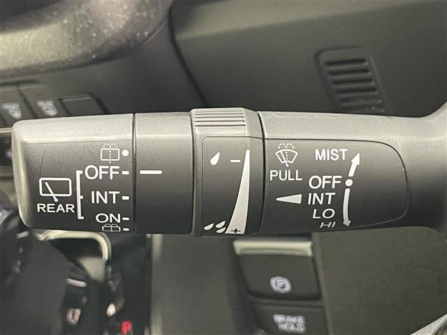 N-BOXカスタム コーディネートスタイル 純正8型ナビ シートヒーター 禁煙車 ハーフレザー バックカメラ 前後ドラレコ 電動パーキング ホンダセンシング 衝突軽減 追従クルコン ハンドル支援 コーナーセンサー ツートーン LEDオートライト(31枚目)