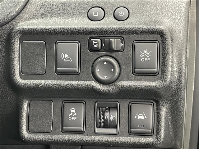ノート e-パワー X 純正ナビ 全方位カメラ 禁煙車 デジタルインナーミラー コーナーセンサー エマージェンシーブレーキ 衝突軽減 車線逸脱 オートライト ETC USB Bluetooth プッシュスタート 純正アルミ(8枚目)