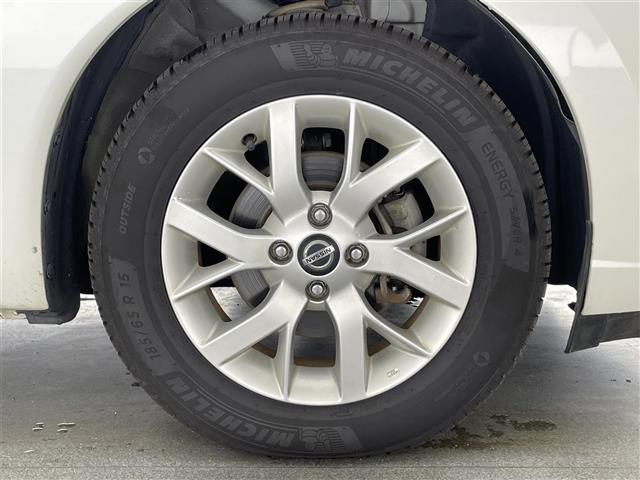 ノート e-パワー X 純正ナビ 全方位カメラ 禁煙車 デジタルインナーミラー コーナーセンサー エマージェンシーブレーキ 衝突軽減 車線逸脱 オートライト ETC USB Bluetooth プッシュスタート 純正アルミ(23枚目)