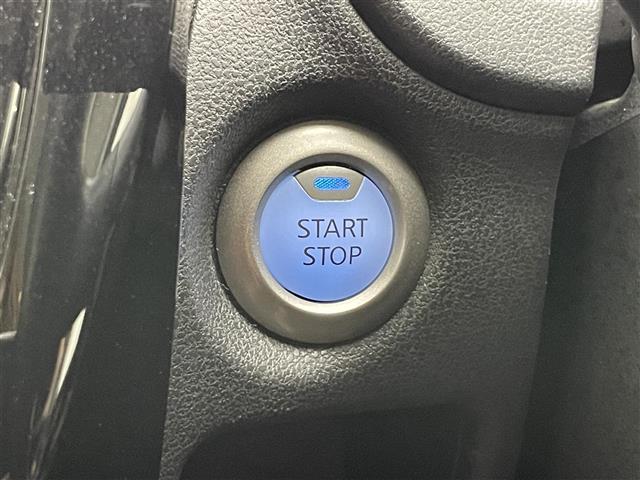 ノート e-パワー X 純正ナビ 全方位カメラ 禁煙車 デジタルインナーミラー コーナーセンサー エマージェンシーブレーキ 衝突軽減 車線逸脱 オートライト ETC USB Bluetooth プッシュスタート 純正アルミ(27枚目)