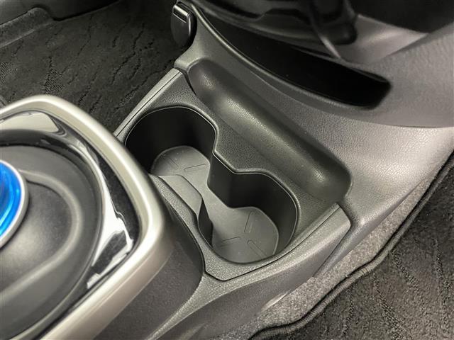 ノート e-パワー X 純正ナビ 全方位カメラ 禁煙車 デジタルインナーミラー コーナーセンサー エマージェンシーブレーキ 衝突軽減 車線逸脱 オートライト ETC USB Bluetooth プッシュスタート 純正アルミ(30枚目)