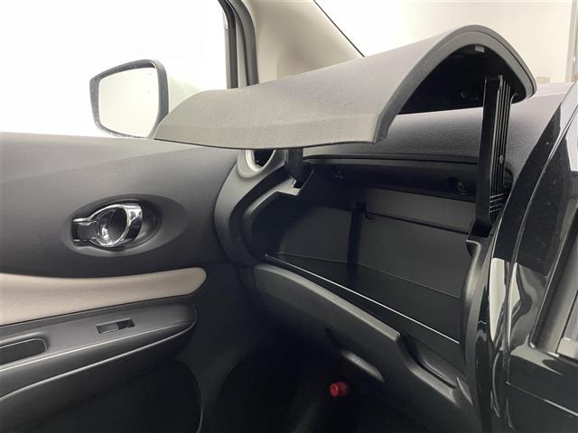 ノート e-パワー X 純正ナビ 全方位カメラ 禁煙車 デジタルインナーミラー コーナーセンサー エマージェンシーブレーキ 衝突軽減 車線逸脱 オートライト ETC USB Bluetooth プッシュスタート 純正アルミ(31枚目)