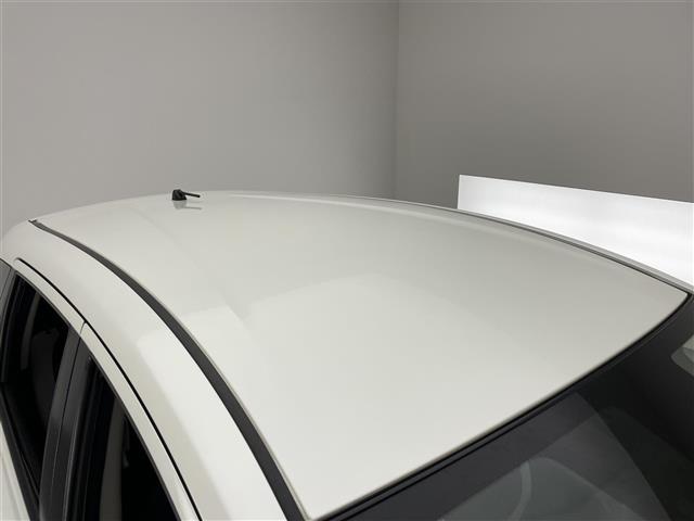 ノート e-パワー X 純正ナビ 全方位カメラ 禁煙車 デジタルインナーミラー コーナーセンサー エマージェンシーブレーキ 衝突軽減 車線逸脱 オートライト ETC USB Bluetooth プッシュスタート 純正アルミ(35枚目)