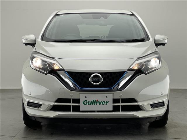 ノート e-パワー X 純正ナビ 全方位カメラ 禁煙車 デジタルインナーミラー コーナーセンサー エマージェンシーブレーキ 衝突軽減 車線逸脱 オートライト ETC USB Bluetooth プッシュスタート 純正アルミ(37枚目)
