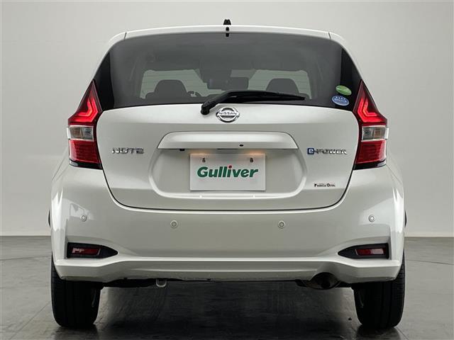 ノート e-パワー X 純正ナビ 全方位カメラ 禁煙車 デジタルインナーミラー コーナーセンサー エマージェンシーブレーキ 衝突軽減 車線逸脱 オートライト ETC USB Bluetooth プッシュスタート 純正アルミ(38枚目)