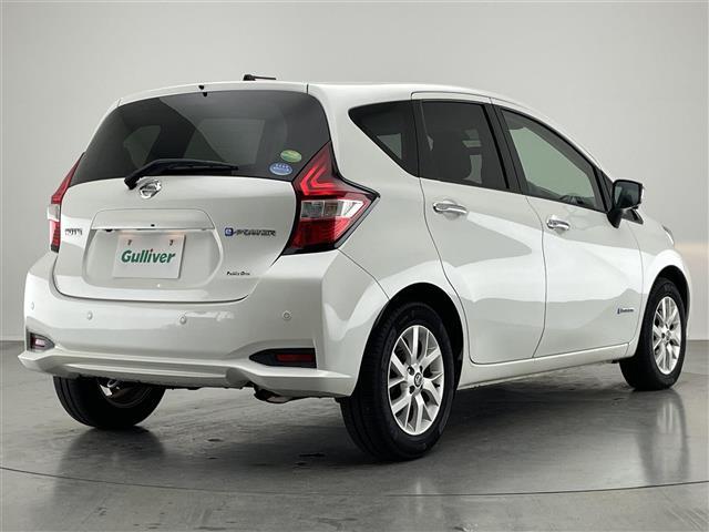 ノート e-パワー X 純正ナビ 全方位カメラ 禁煙車 デジタルインナーミラー コーナーセンサー エマージェンシーブレーキ 衝突軽減 車線逸脱 オートライト ETC USB Bluetooth プッシュスタート 純正アルミ(42枚目)