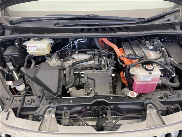 エスクァイア ハイブリッドGi 純正9型ナビ 純正後席モニター 禁煙車 バックカメラ ETC ハーフレザー シートヒーター クルコン 前後ドラレコ セーフティセンス 衝突軽減 コーナーセンサー LEDライト USB 両側パワスラ(26枚目)