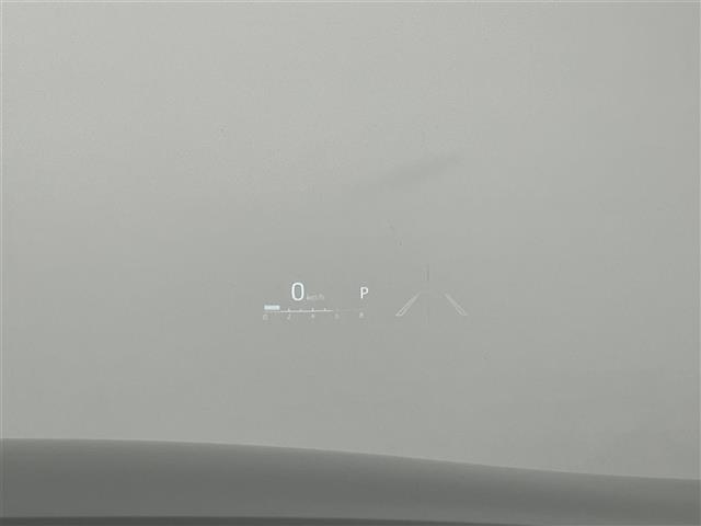 ハリアーハイブリッド Ｚ　レザーパッケージ　純正１２．３型ナビ　全方位カメラ　禁煙　ＪＢＬサウンド　黒革　シートヒーター　シートベンチレーション　ワイヤレス充電　セーフティセンス　衝突軽減　追従クルコン　ＢＳＭ　コーナーセンサー　電動リアゲート（15枚目）