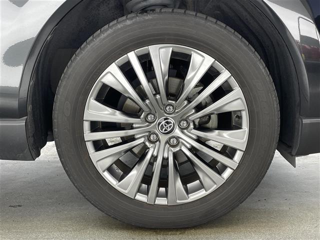 ハリアーハイブリッド Ｚ　レザーパッケージ　純正１２．３型ナビ　全方位カメラ　禁煙　ＪＢＬサウンド　黒革　シートヒーター　シートベンチレーション　ワイヤレス充電　セーフティセンス　衝突軽減　追従クルコン　ＢＳＭ　コーナーセンサー　電動リアゲート（23枚目）