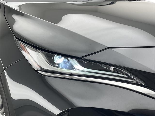 ハリアーハイブリッド Ｚ　レザーパッケージ　純正１２．３型ナビ　全方位カメラ　禁煙　ＪＢＬサウンド　黒革　シートヒーター　シートベンチレーション　ワイヤレス充電　セーフティセンス　衝突軽減　追従クルコン　ＢＳＭ　コーナーセンサー　電動リアゲート（34枚目）