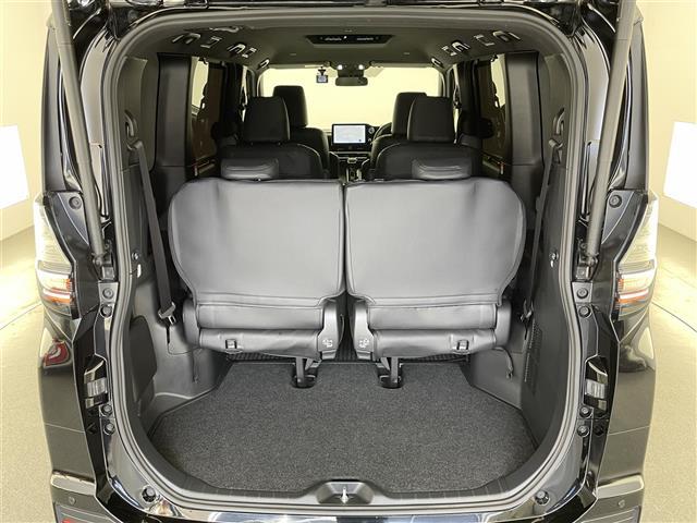 ヴォクシー ハイブリッドS-Z 純正10.5型ナビ 快適利便Hi 禁煙車 フルセグTV DVDデッキ バックカメラ ハーフレザー シートヒーター パワーバックドア AC100V モデリスタシグネチャーイルミ 前後ドラレコ 衝突軽減(23枚目)